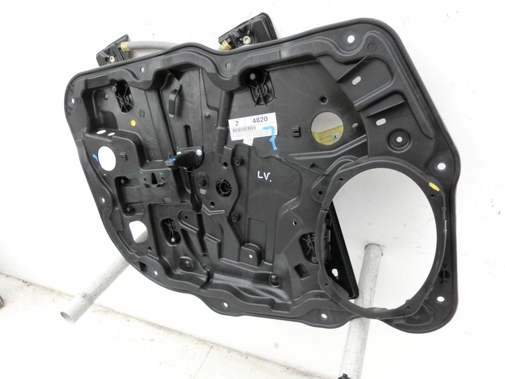 Volvo XC60 156 13-17 Fensterheber o. FH-Motor Links Vorne Volvo XC60 156 13-17 23.11.2016 30784828 KT589706 gebraucht Vorschau 4