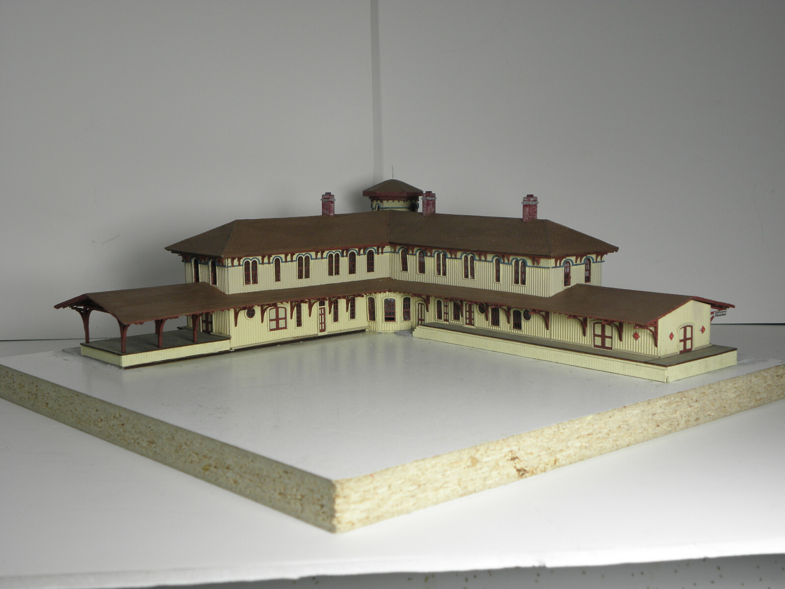 Laser Art BY Branchline Trains N Scale Canaan Station ( Housatonic RR)