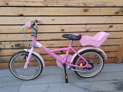 Btwin girls Kids bike pink / stabilisers 3 - 6 years old 