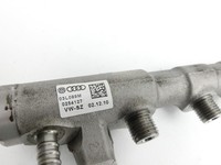Audi A3 8P QU 10-12 2,0 77KW Hochdruck Verteiler Verteilerrohr Audi A3 8P QU 10-12 31.01.2011 03L130089P 03L089M... Vorschau 4