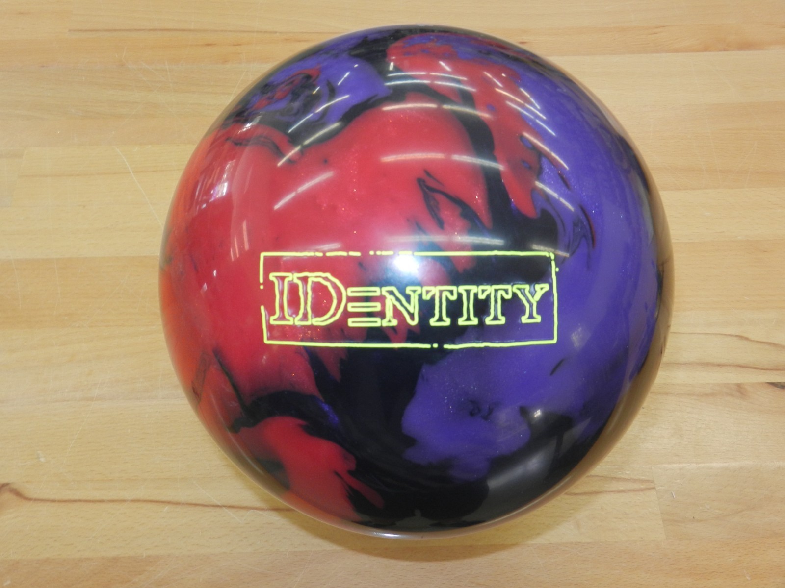 IDENTITY STORM BELMO ボウリングボール Storm Identity Bowling Ball + FREE SHIPPING at BowlersMart.com