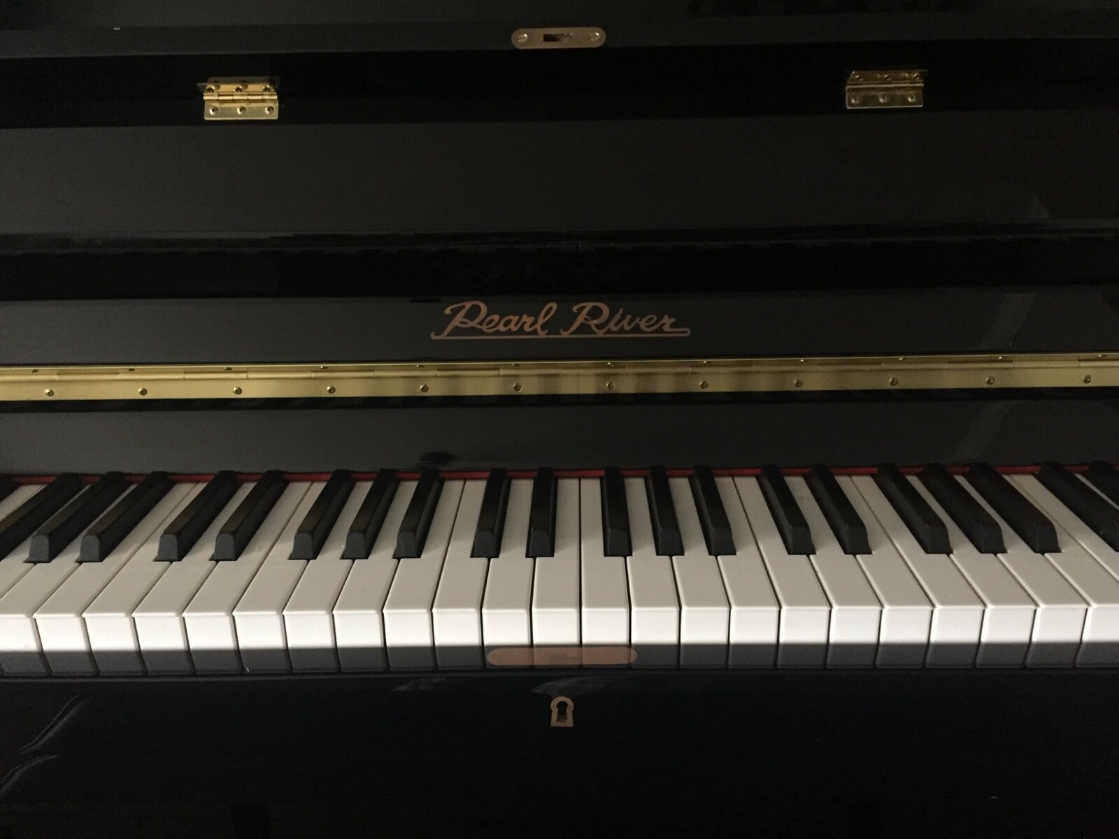 Pearl River Upright Piano - Black