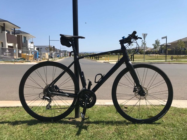 merida speeder 100 flat bar road bike