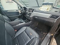 Mercedes W166 ML 350 11-15 USB Buchse Anschluss Mercedes W166 ML 350 11-15 04.04.2012 A2188200187 gebraucht Vorschau 7