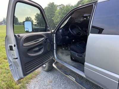 image 8 of interior