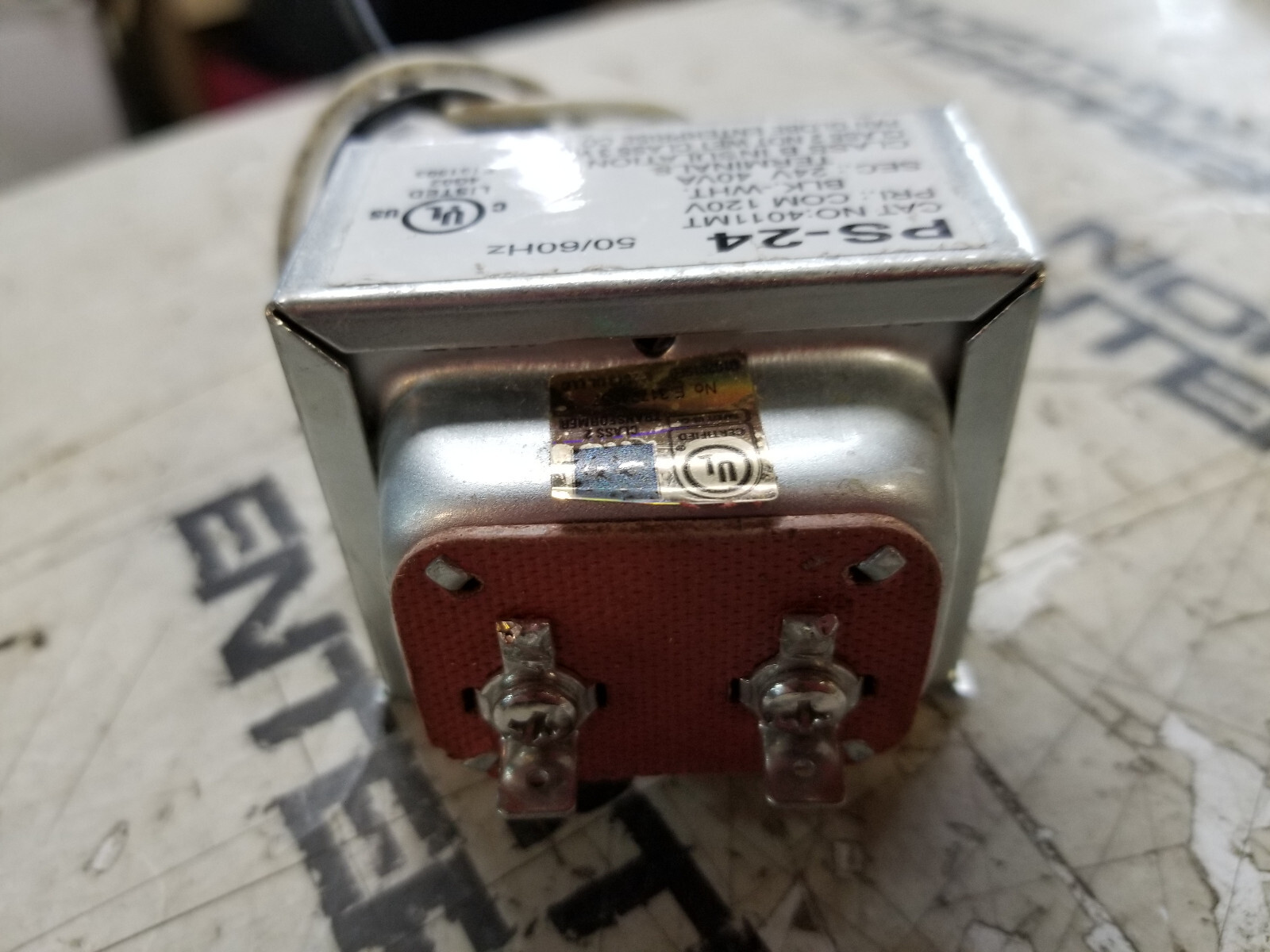 Mircom PS-24 24VAC, 40VA Plug-In Transformer - Picture 3 of 5