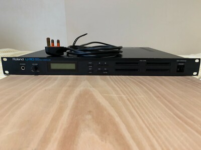 Synthesizers Roland U 110
