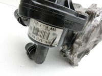 BMW E87 1er 116i 04-07 1,6i 85KW Wasserpumpe BMW E87 1er 116i 04-07 28.09.2005 7515778 11517515778 gebraucht Vorschau 7