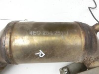 Audi A8 4E D3 05-07 TDI 4,2 240KW Katalysator Kat Rechts Audi A8 4E D3 05-07 22.05.2007 4E0254251J 4E0254251JX gebraucht Vorschau 4
