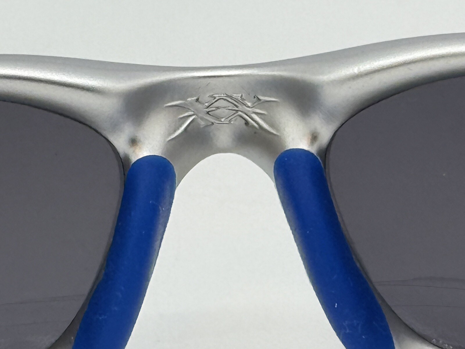 OAKLEY TWENTY XX FMJ SUNGLASSES SILVER W/ ICE BLUE IRIDIUM