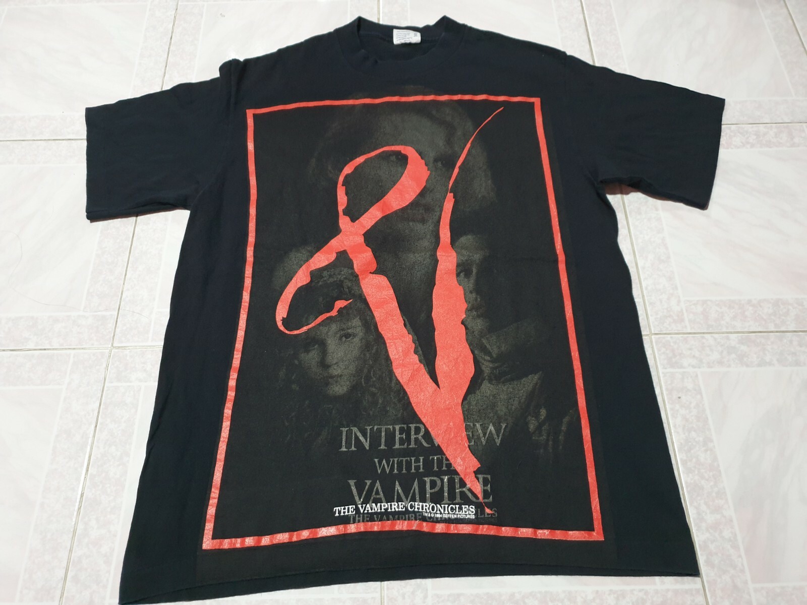 90'S 当時物 INTERVIEW WITH THE VAMPIRE Tシャツ s-l400.jpg