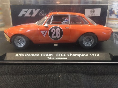 ALFA ROMEO GIULIA GTAj 1/32 スロットカー FLY FLY 1/32 アルファロメオ ジュリア GTAj 1972 SCX NINCO カレラ