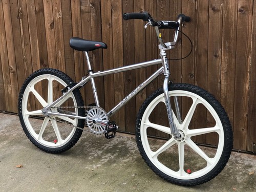 ⭕️★ Robinson Racing SST BMX 20\