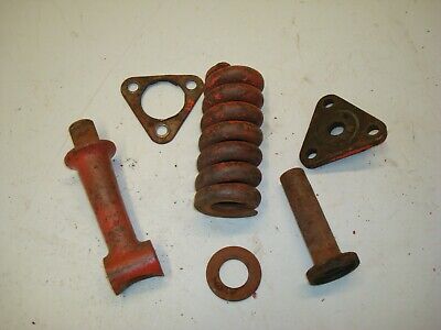 Antique & Vintage Equip Parts - Ford Tractor 600-800 - 3