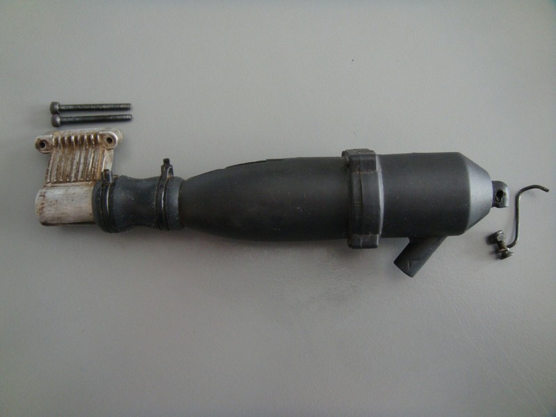 Rc Thermique - Silencieux Ã©Chappement Pour Moteur Vx18 Vertex 2,74 Cc - 1/10