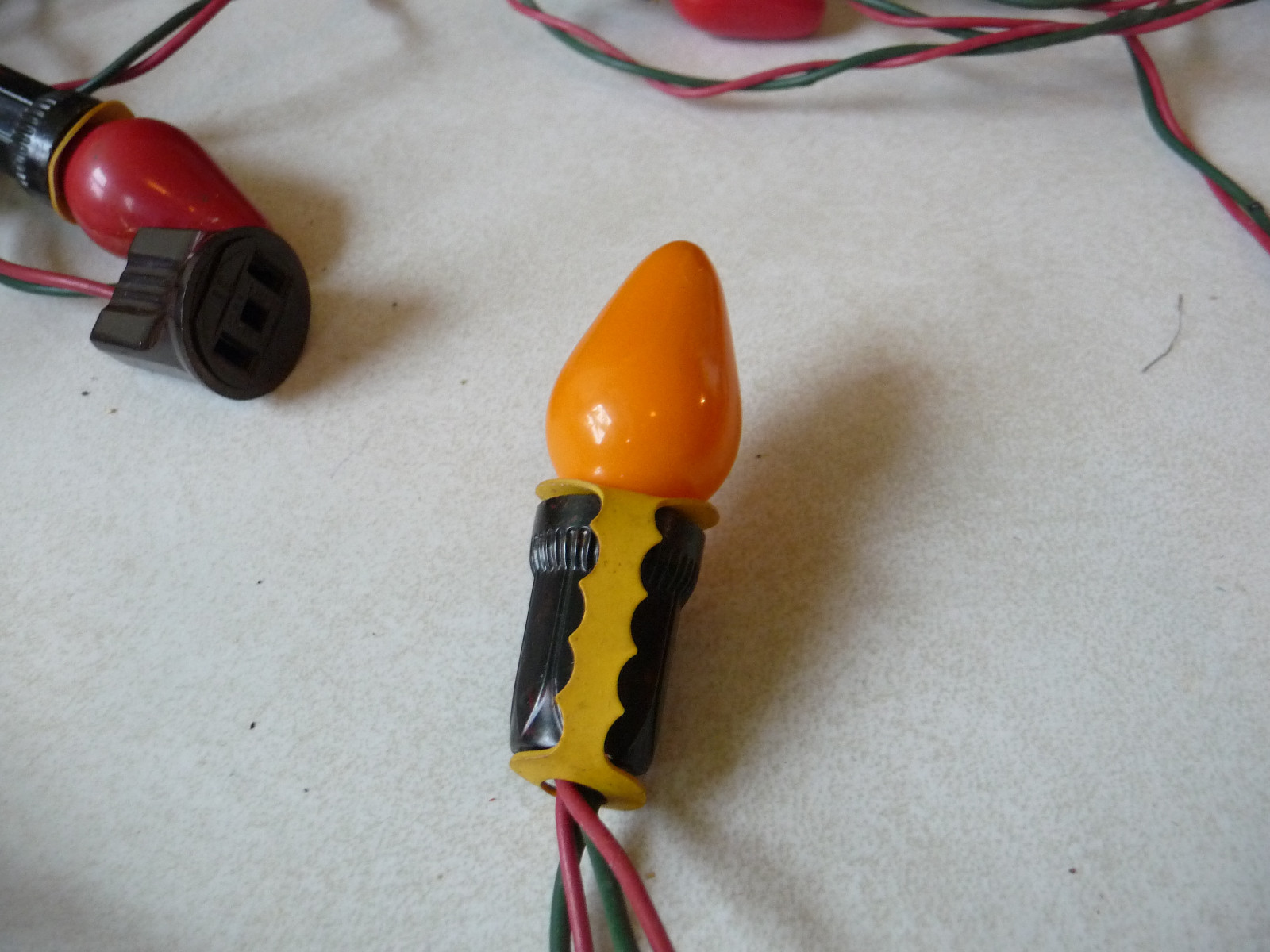 (2) Vintage Miller Electric Christmas String o' Light Sets & 1 Original Box USA