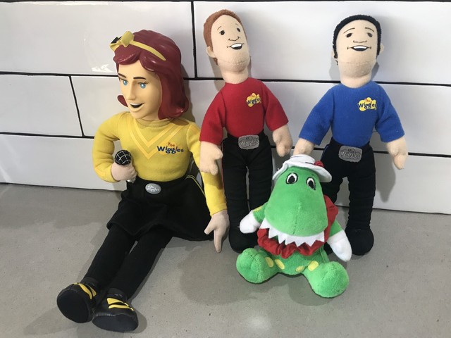 talking emma wiggle doll
