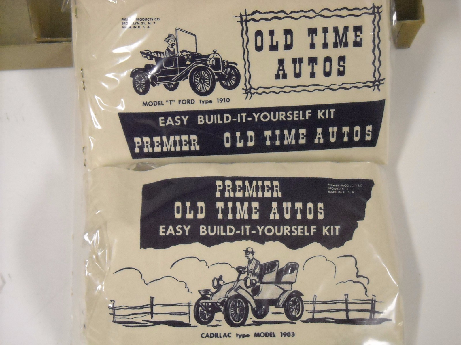 Vintage Premier's Gift Set 1903 Cadillac 1910 Ford Model T Model Kit