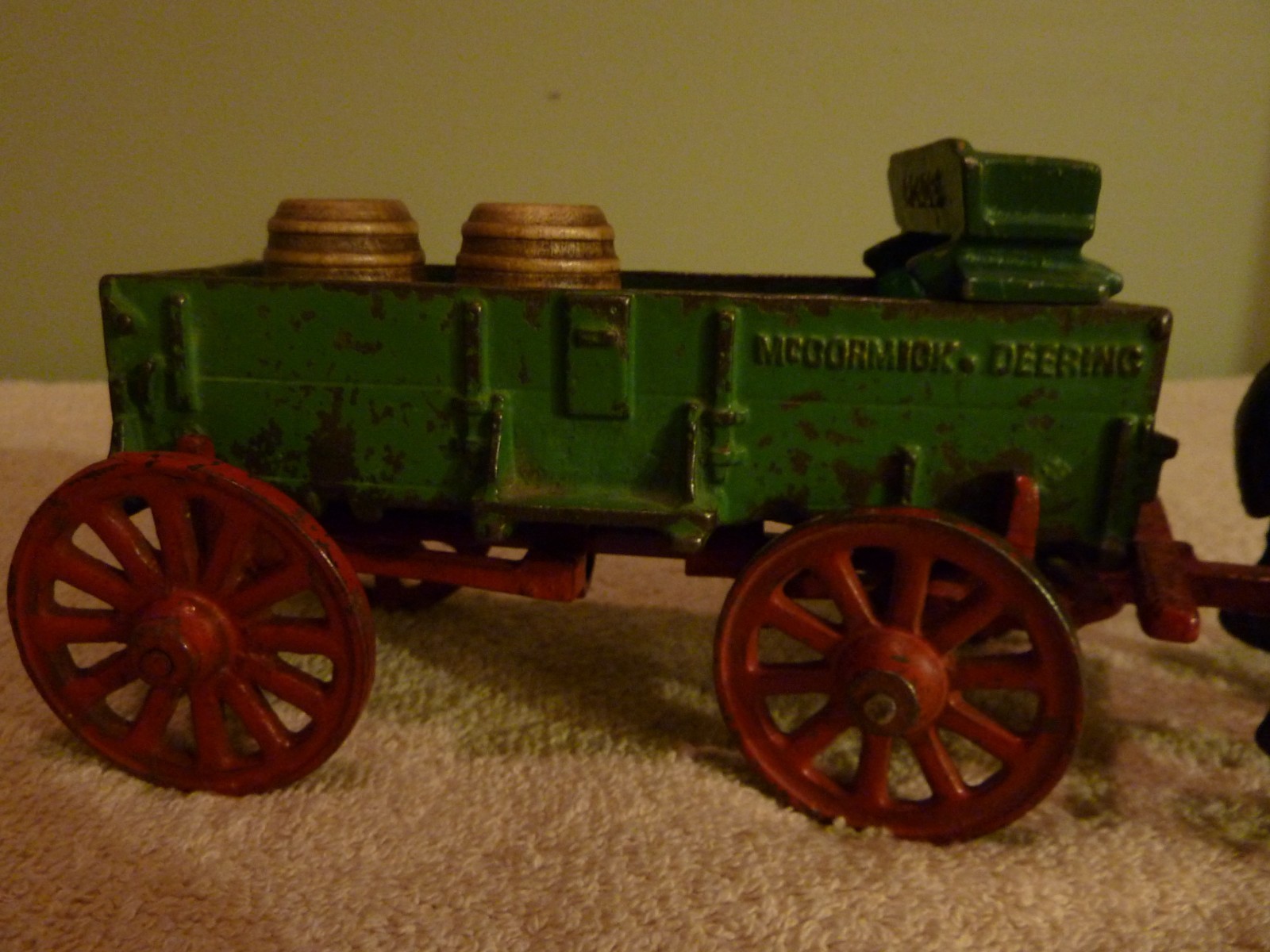 Arcade Cast Iron Horse Drawn Wagon With Barrels