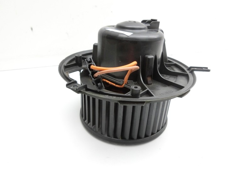 VW Passat 3C B7 10-15 Gebläsemotor Lüftermotor Heizungsgebläse  - Bild 4