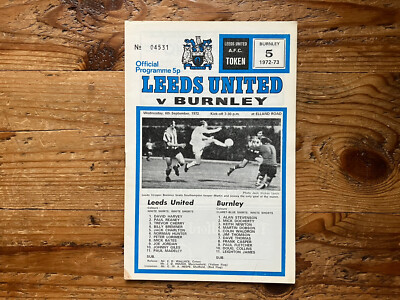 Leeds Utd v Burnley 1972-73 Div 1 with Token  no writing 