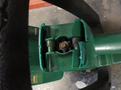 Weed Eater Excalibur Electric Hedge Trimmer 17 inch BROKEN AS IS FOR PARTS