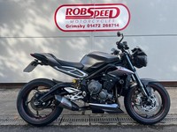 Triumph Street Triple 765 RS, 2017
