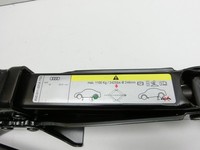 Audi A3 8V 12-16 Wagenheber Audi A3 8V 12-16 17.06.2014 8V0011031A 8V0011031ATS3 gebraucht Vorschau 3