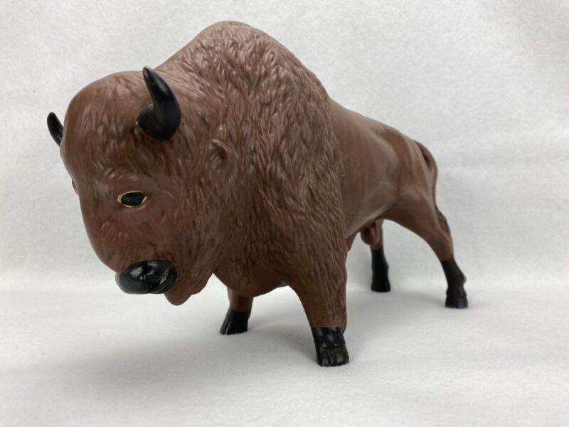 Vintage American Bison Buffalo Figurine Ceramic Hand Painted 11 3/4" Long
