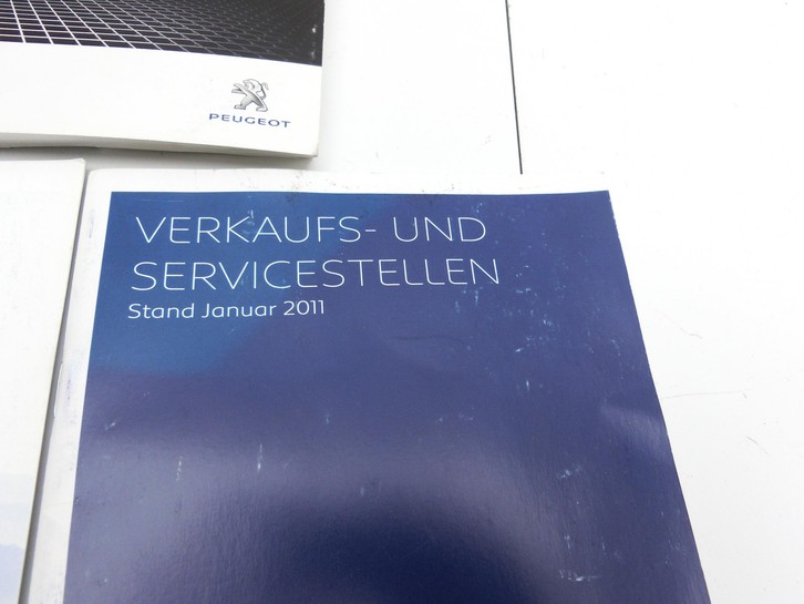 Peugeot 308 I CC 11-15 Serviceheft Betriebsanleitung Anleitung Bordmappe Peugeot 308 I CC 11-15 20.04.2012 gebraucht Vorschau 8
