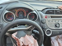 Honda Jazz GE III 08-11 Bremsflüssigkeitsbehälter mit Sensor Honda Jazz GE III 08-11 13.07.2009 gebraucht Vorschau 9