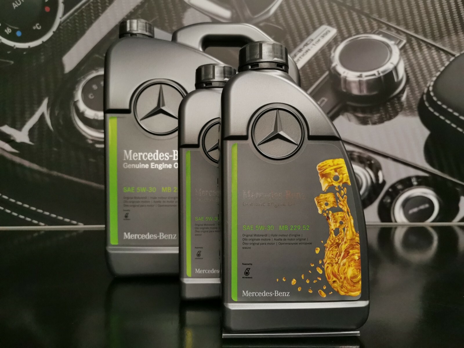 Mercedes-Benz エンジンオイル 5W-30 8Lセット NEW Genuine Mercedes-Benz 229.52 Engine Oil 5W30 Fully Synthetic