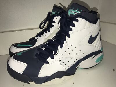 

Мужские кроссовки Nike Air Maestro 2 LTD White/Hyper Jade-Obsidian (AH8511 100) — 8,5 — 8,5