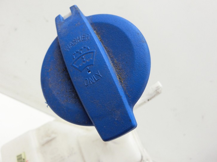 KIA Stonic YB 17-20 1,0 88KW Waschwasserbehälter Wasserbehälter Wischwasserbehälter KIA Stonic YB 17-20 09.12.2019... Vorschau 5