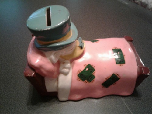 Vintage Disney 1961 Uncle Scrooge in Bed Ceramic Figure Bank Dan Brechner