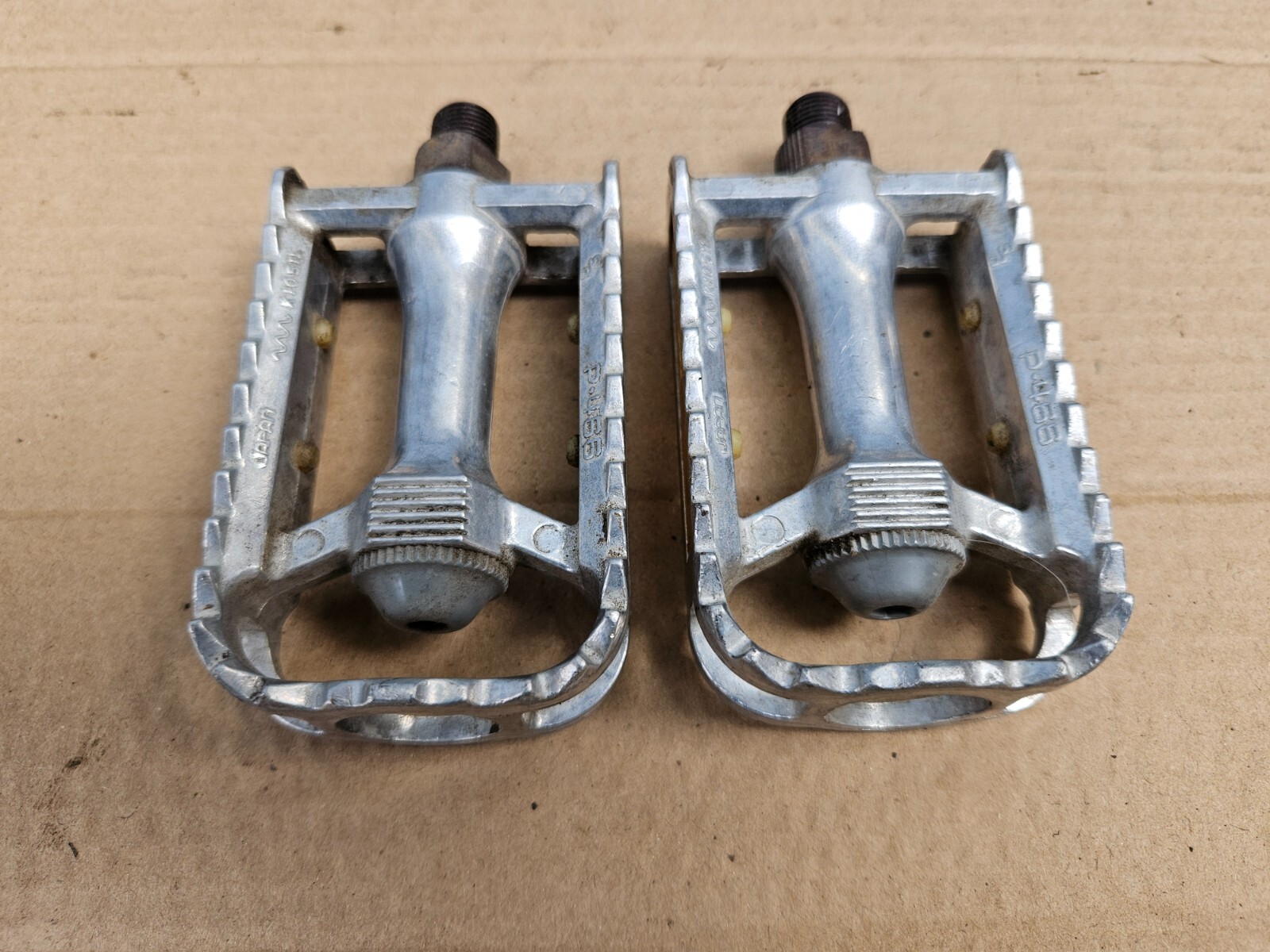 PAVEL RASCAL ６.８ Vintage Old School Sakae Ringo SR P-466 Platform Pedals