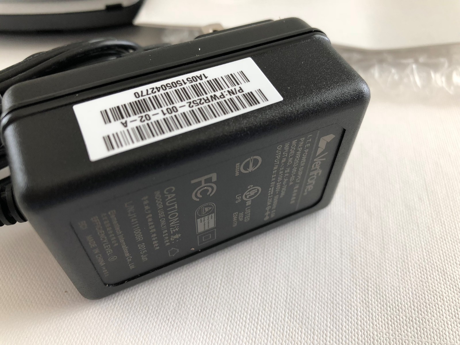 VERIFONE VX 520 EMV CREDIT CARD MACHINE SWIPE CHIP READER - BRAND NEW - VX520