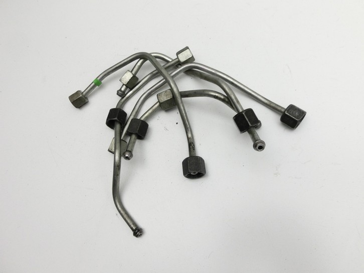 Volvo V40 525 12-16 D2 1,6 84KW Hochdruck Leitung Kraftstoffleitung Volvo V40 525 12-16 01.01.2013 31321481 gebraucht Vorschau 3