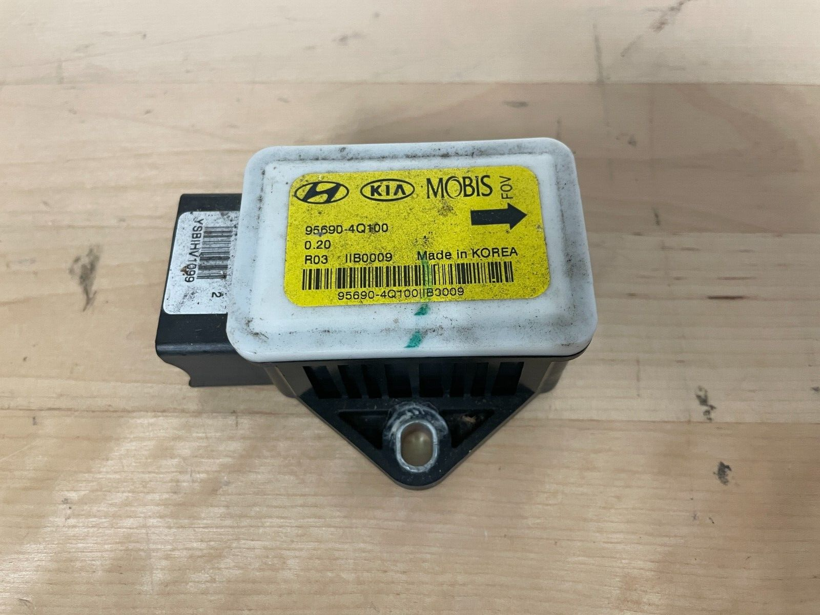 アウディ Bluetooth5.0（wtkt） K048055 Genuine Volvo Esp 12 Volt Yaw-70X Rate Sensor