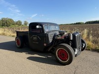1947 commer pick up hot rod, rat rod, all steel body, v8, cool truck 