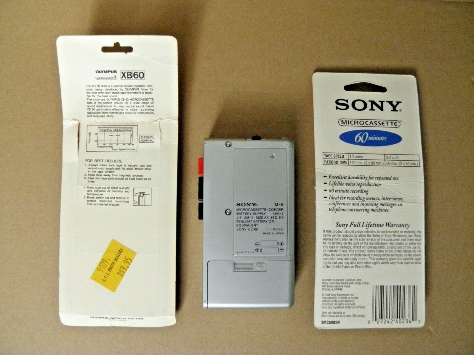 Sony Microcassette Recorder M9 for repair or parts and four new Tapes