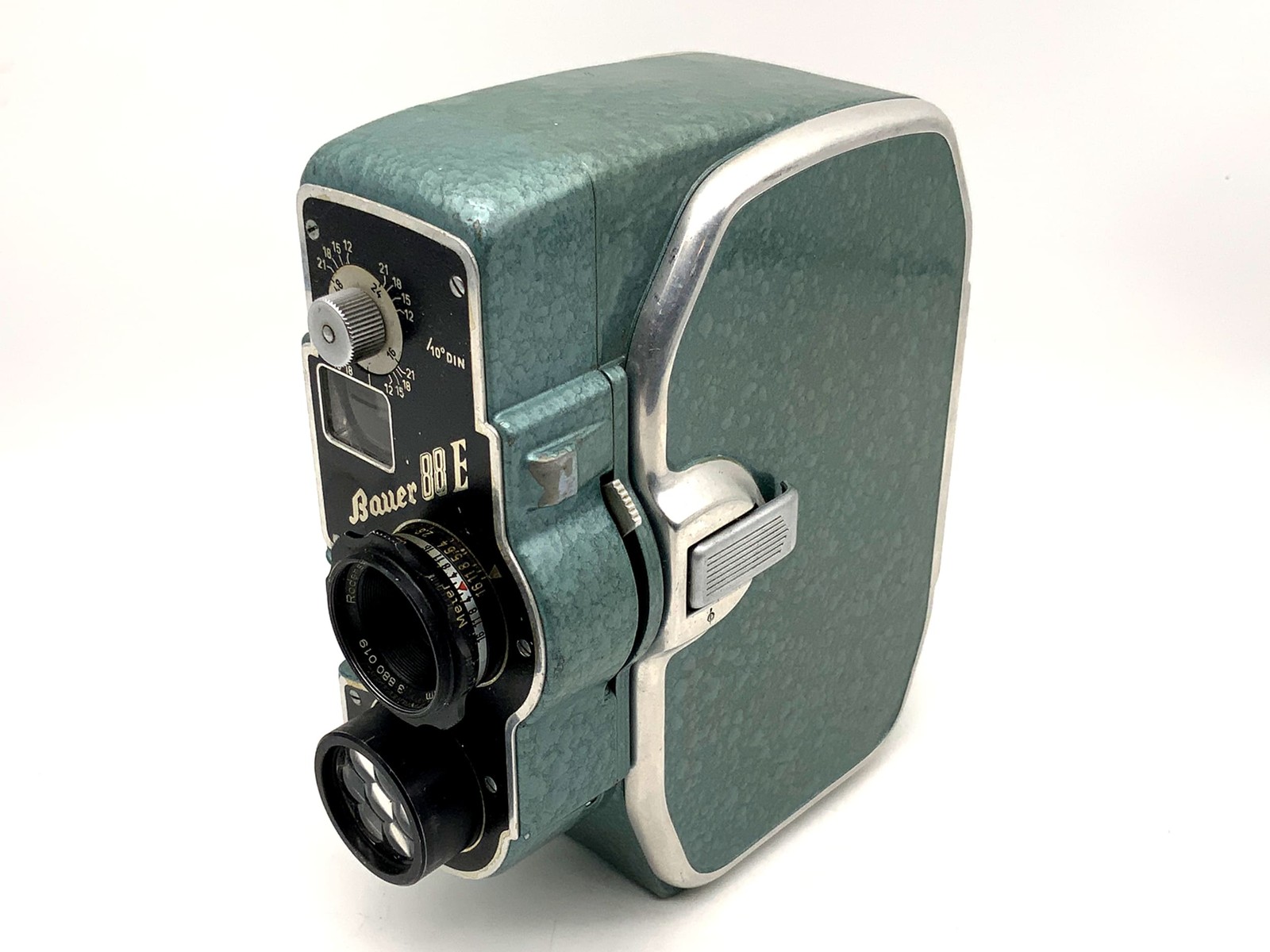 Zenith Quartz DS8-M Film Camera With 1.9/12.5Mm Super 8 Movie