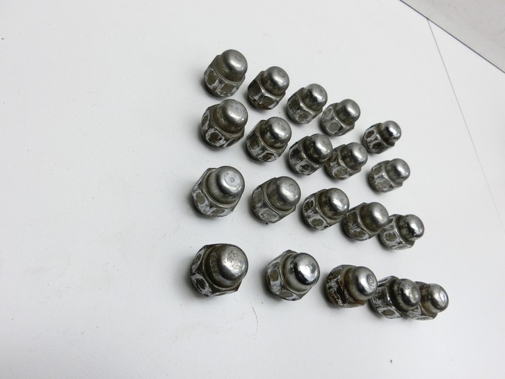 KIA Carens RP IV 13-19 20x Radmuttern Satz Muttern Radbolzen 26mm KIA Carens RP IV 13-19 29.08.2014 gebraucht Vorschau 4