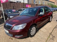 2010 Skoda Octavia 1.6 TDI S Euro 5 5dr HATCHBACK Diesel Manual