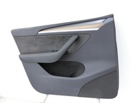 Tesla Model Y LR 20-25 5YJY Türverkleidung Türpappe Links Vorne Tesla Model Y LR 20-25 5YJY 01.06.2023 1041809-00-A... Vorschau 2