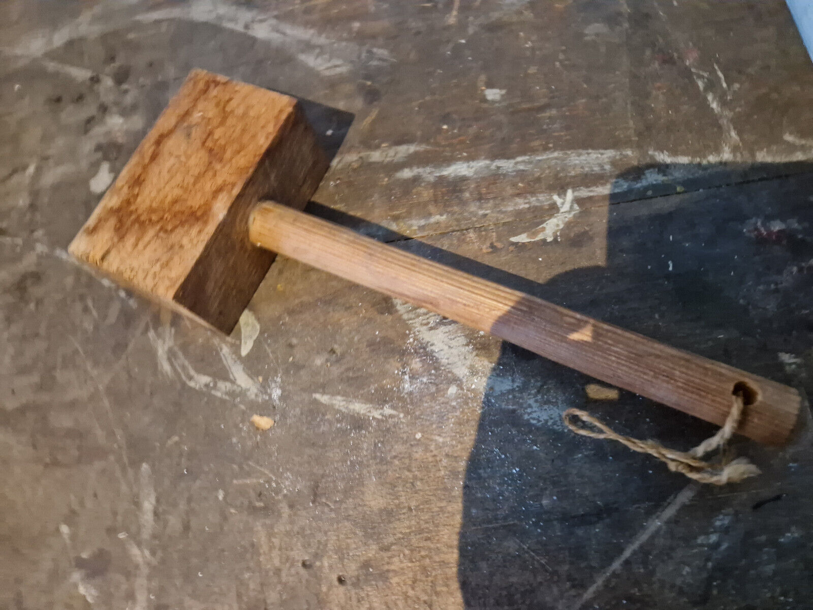 Sch22068 altes Werkzeug Hammer Holzhammer