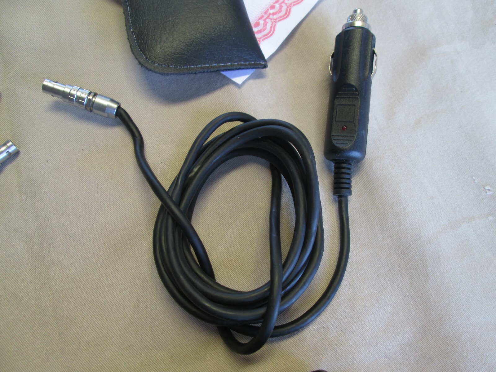DECATUR GENESIS II SELECT KA BAND-KPH-KILOMETERS POLICE RADAR... EXTRAS-NICE!