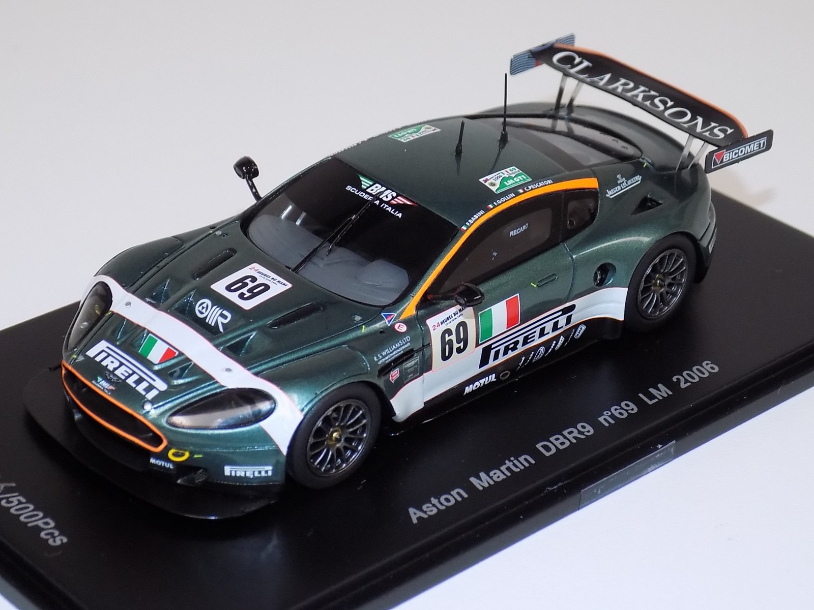 スパークアストンマーティンAston Martin DBR9 ミニカー 1/43 1/43 Spark Models Aston Martin DBR9 #62 24 Hours of LeMans