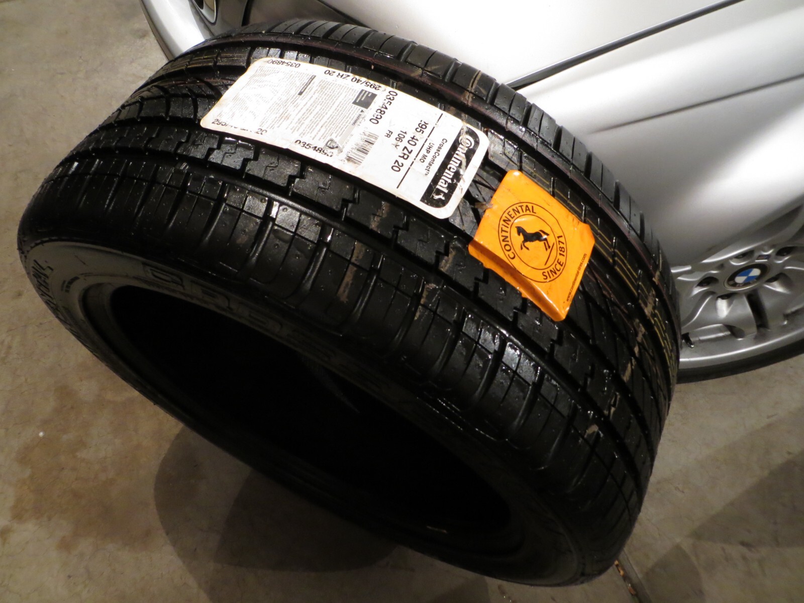 Ten-Qoo　1205 NEW 1 ONE CONTINENTAL CROSSCONTACT UHP MO 295/40ZR20 106