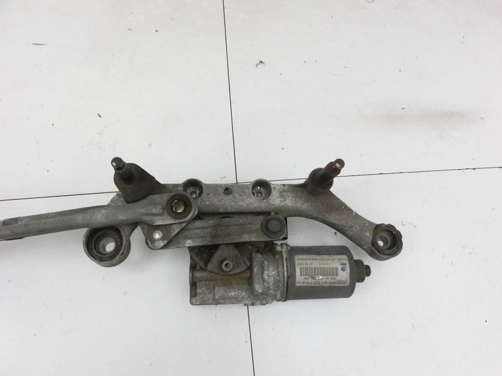 Audi Q7 4L 05-09 Wischermotor m. Wischergestänge Vorne Audi Q7 4L 05-09 26.06.2007 4L1955023D 4L1955119A gebraucht Vorschau 3